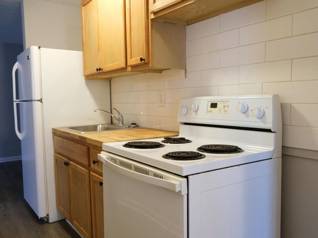 1009 9TH Street 1, West Palm Beach, FL 33401