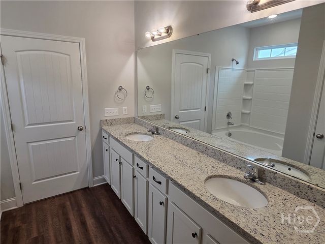 19 Sago Palm Way, Bloomingdale, GA 31302