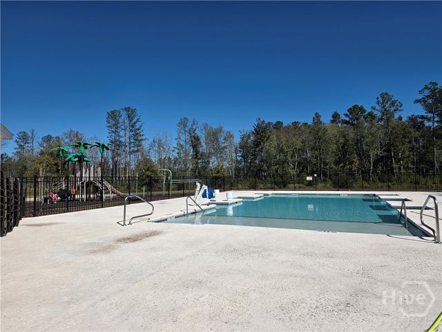 19 Sago Palm Way, Bloomingdale, GA 31302