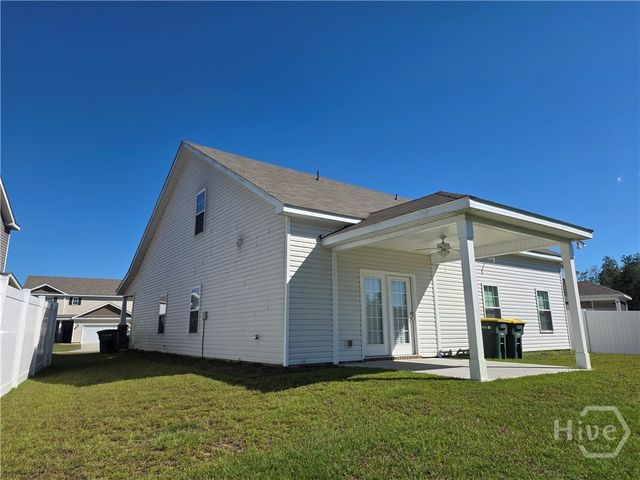19 Sago Palm Way, Bloomingdale, GA 31302