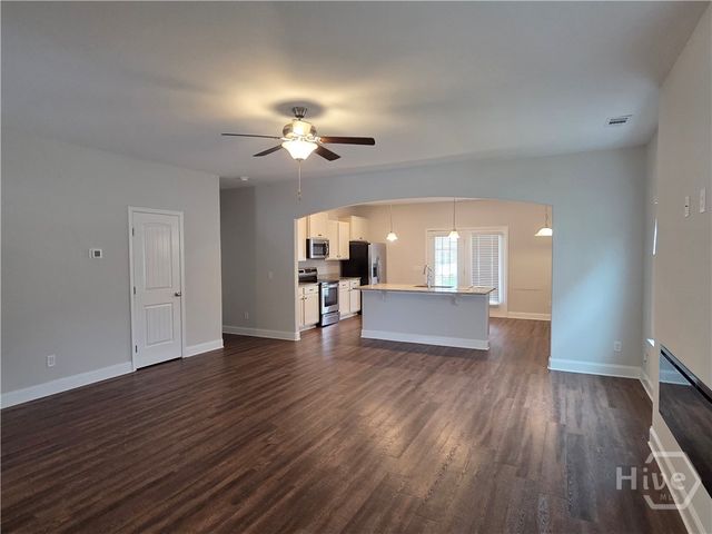 19 Sago Palm Way, Bloomingdale, GA 31302