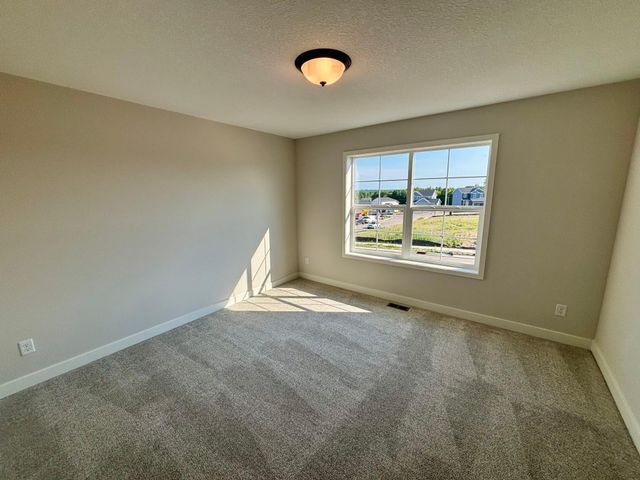 920 Kepler Avenue NE, Hanover, MN 55341