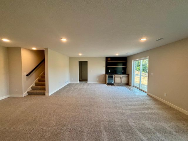 920 Kepler Avenue NE, Hanover, MN 55341