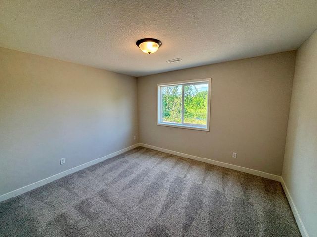 920 Kepler Avenue NE, Hanover, MN 55341