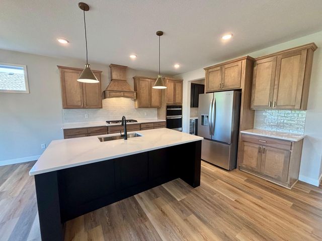 920 Kepler Avenue NE, Hanover, MN 55341