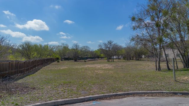 7402 Pipers Run, San Antonio, TX 78251
