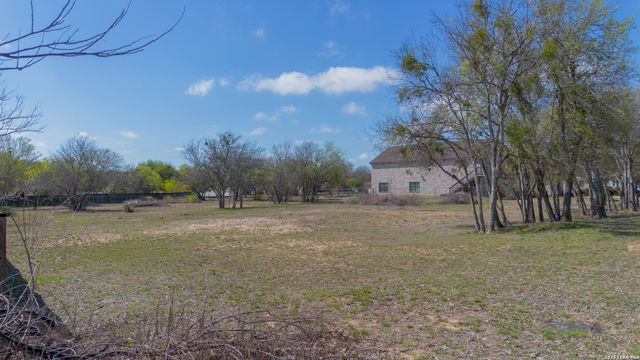 7402 Pipers Run, San Antonio, TX 78251