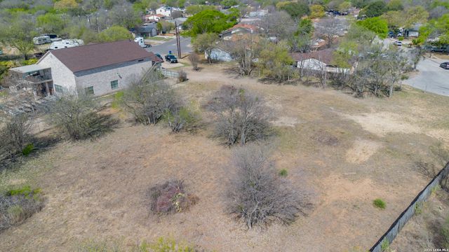 7402 Pipers Run, San Antonio, TX 78251