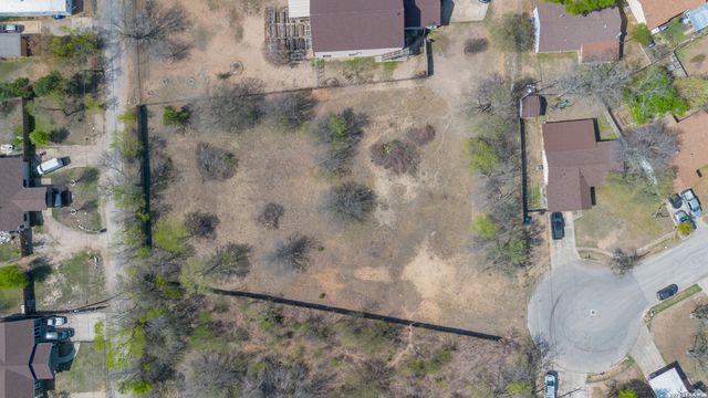 7402 Pipers Run, San Antonio, TX 78251