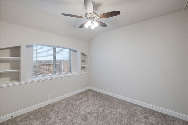 1008 Superbloom Avenue, Justin, TX 76247