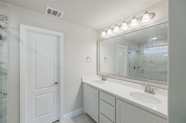 1008 Superbloom Avenue, Justin, TX 76247