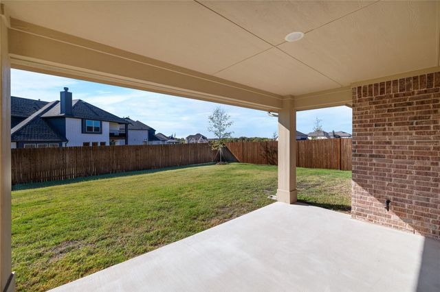 1008 Superbloom Avenue, Justin, TX 76247