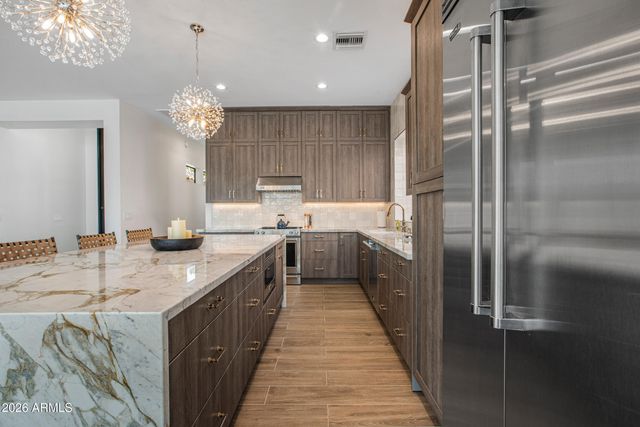 741 W HACKBERRY Drive, Chandler, AZ 85248