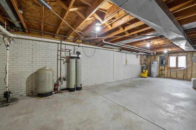 3256 Evergreen COURT, Richfield, WI 53076