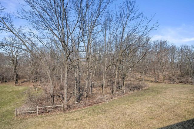 3256 Evergreen COURT, Richfield, WI 53076