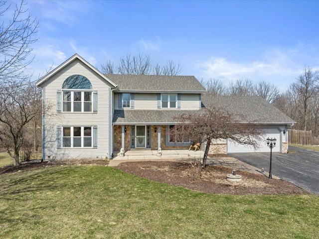 3256 Evergreen COURT, Richfield, WI 53076