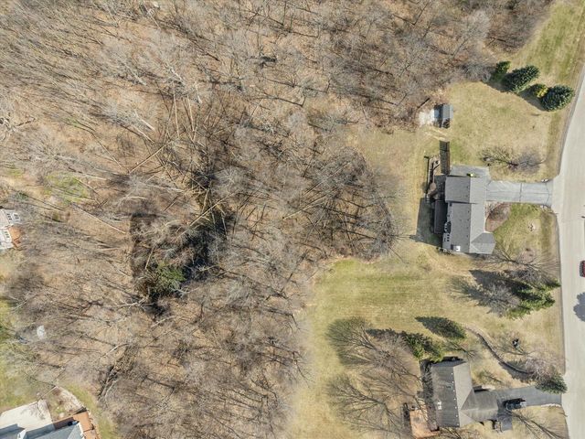 3256 Evergreen COURT, Richfield, WI 53076