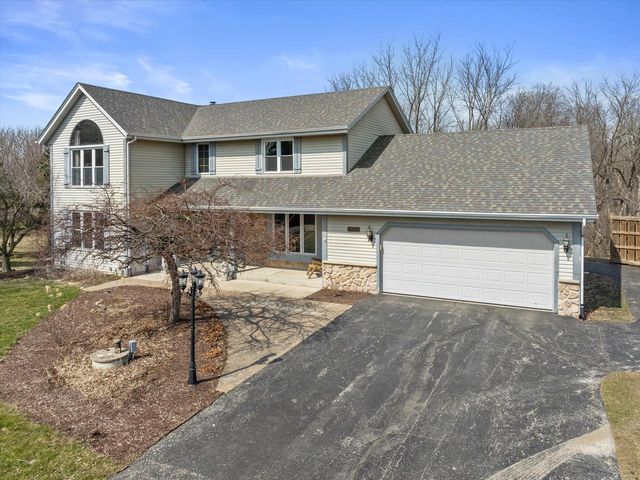 3256 Evergreen COURT, Richfield, WI 53076