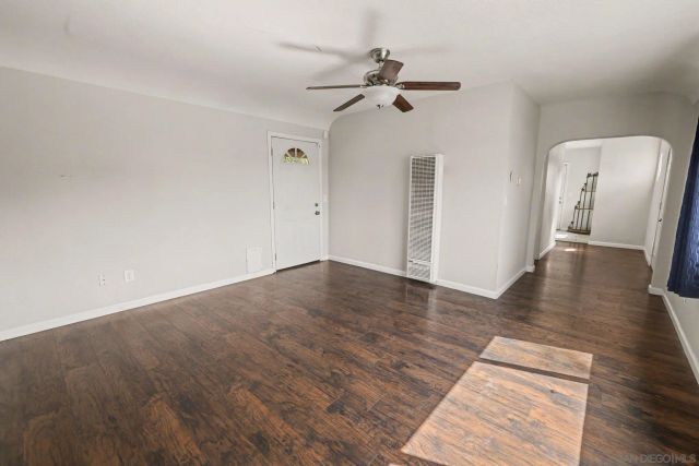 3994 Division St, San Diego, CA 92113