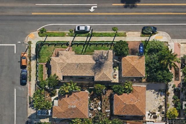 3994 Division St, San Diego, CA 92113