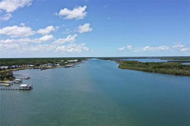 317 WATER LANDING DRIVE, Oak Hill, FL 32759