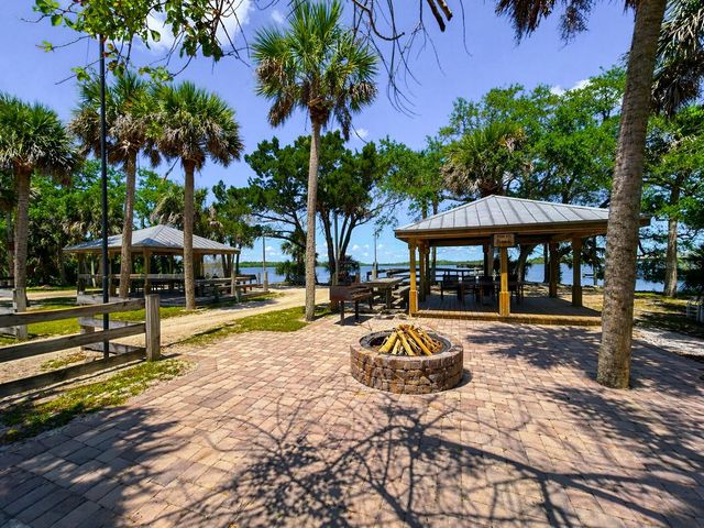 317 WATER LANDING DRIVE, Oak Hill, FL 32759