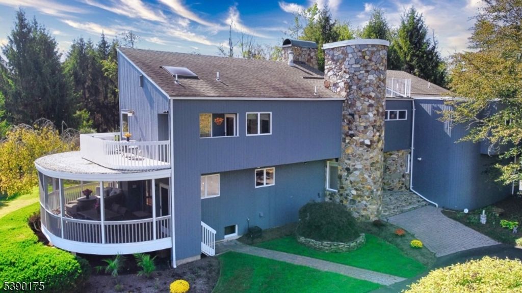 212 Sandy Ridge Mount Airy, Delaware Twp., NJ 08559