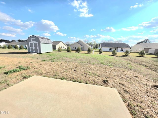 139 W Allen Street, Four Oaks, NC 27524