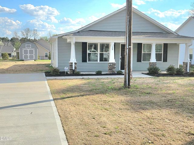 139 W Allen Street, Four Oaks, NC 27524