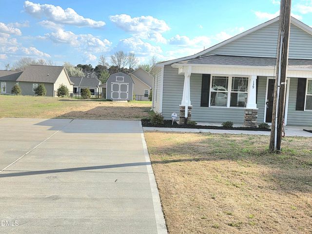 139 W Allen Street, Four Oaks, NC 27524