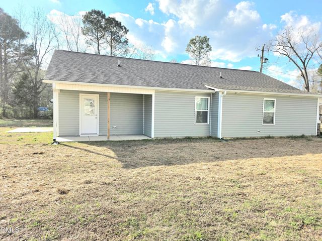 139 W Allen Street, Four Oaks, NC 27524