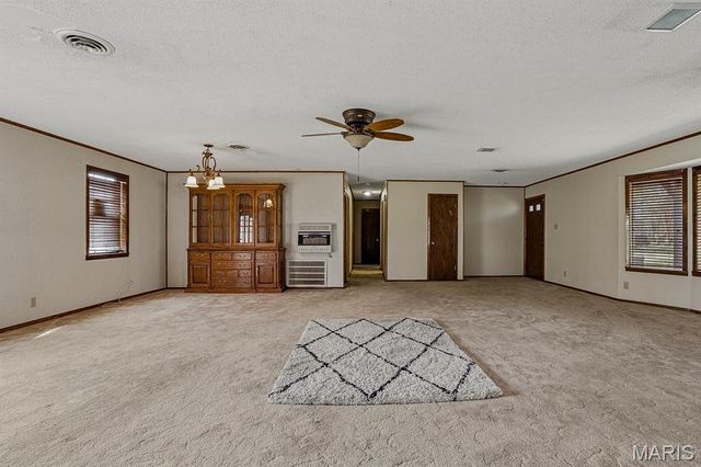 104 S Everett Street, Kennett, MO 63857