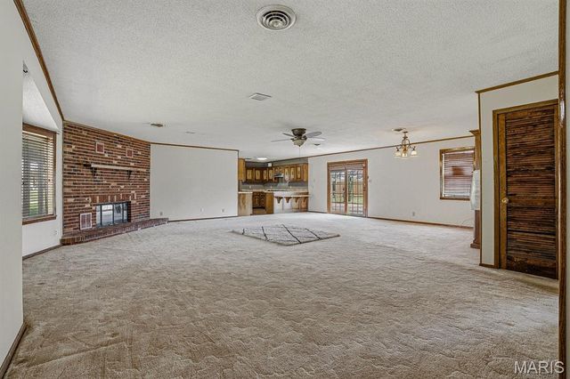 104 S Everett Street, Kennett, MO 63857