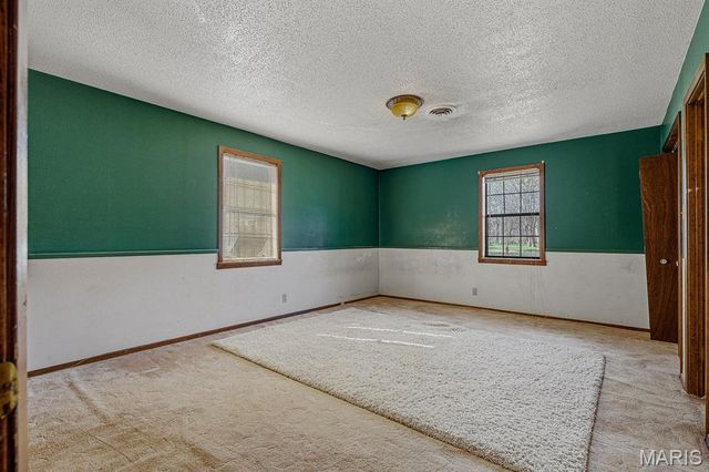 104 S Everett Street, Kennett, MO 63857