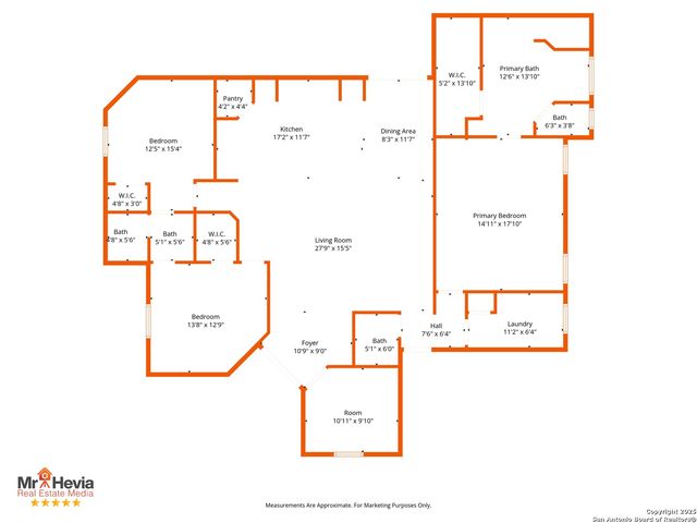 105 Saddle Up Circle, La Vernia, TX 78121