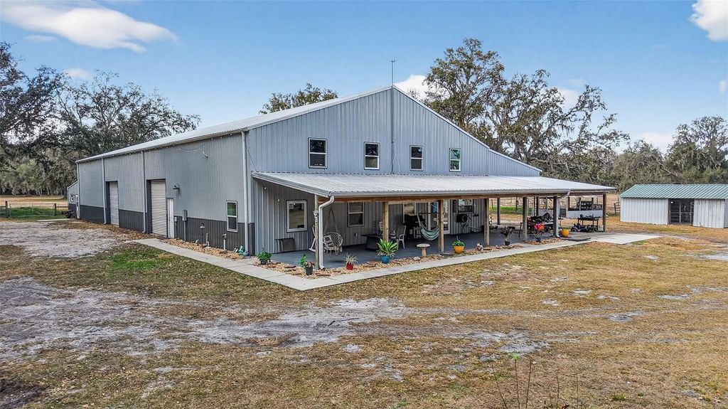 Image 2 of property listing at 4533 SW 37TH TERRACE, Bushnell, FL 33513