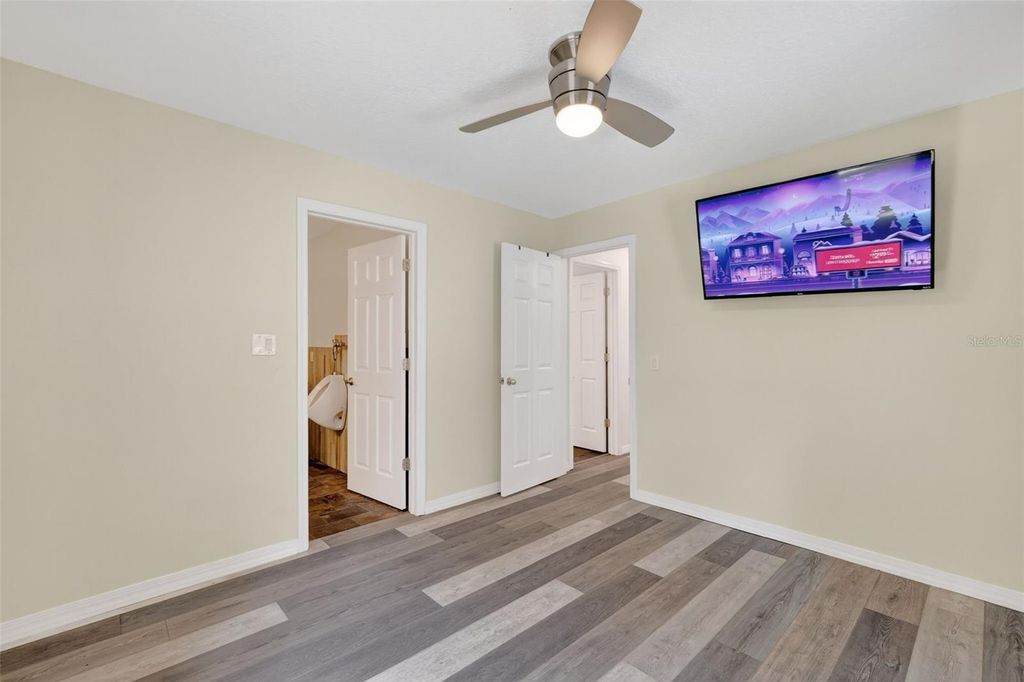 Image 22 of property listing at 4533 SW 37TH TERRACE, Bushnell, FL 33513