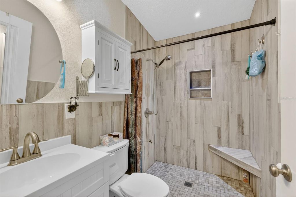 Image 25 of property listing at 4533 SW 37TH TERRACE, Bushnell, FL 33513