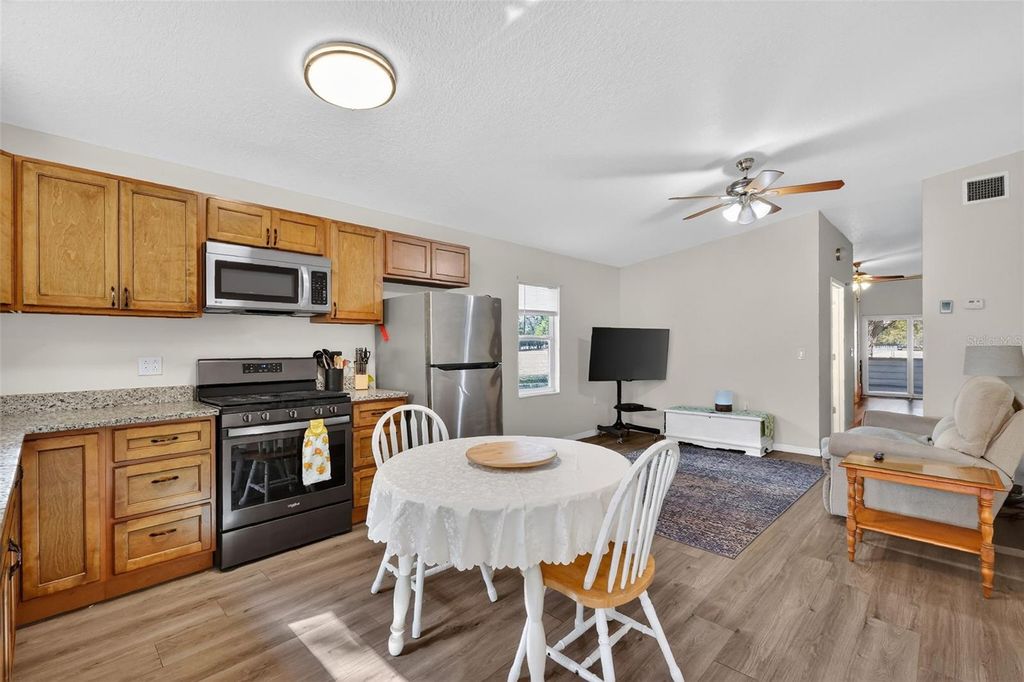 Image 33 of property listing at 4533 SW 37TH TERRACE, Bushnell, FL 33513