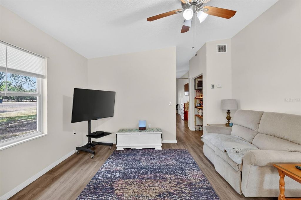 Image 34 of property listing at 4533 SW 37TH TERRACE, Bushnell, FL 33513