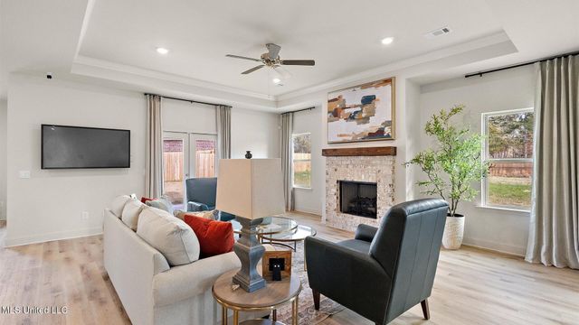 607 S Coral Lane, Pearl, MS 39208