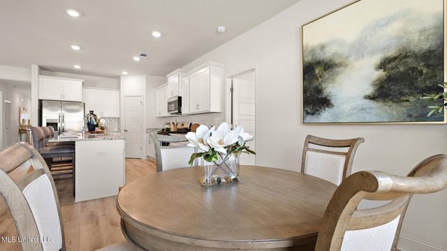 607 S Coral Lane, Pearl, MS 39208