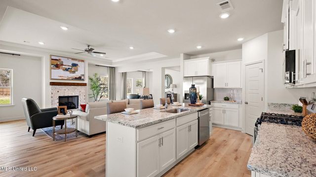 607 S Coral Lane, Pearl, MS 39208