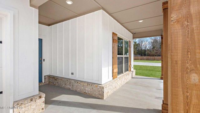 607 S Coral Lane, Pearl, MS 39208