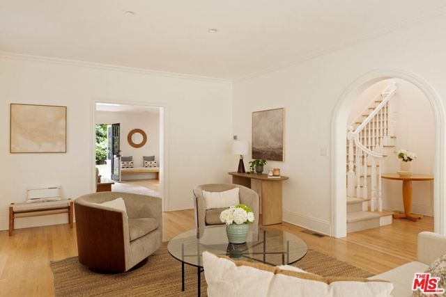1409 N Genesee Avenue, Los Angeles, CA 90046