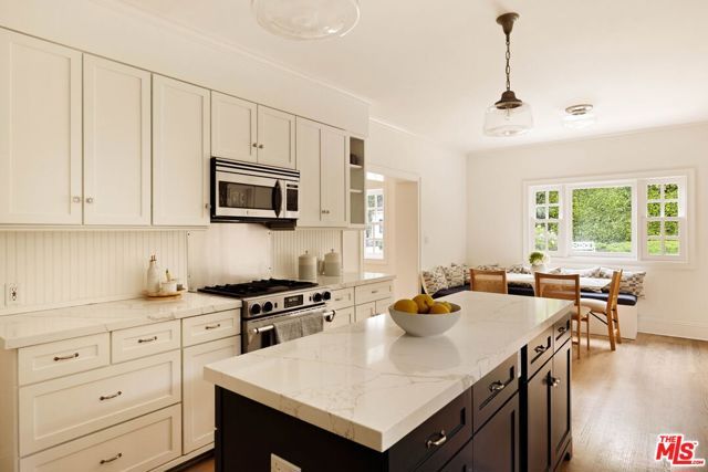 1409 N Genesee Avenue, Los Angeles, CA 90046
