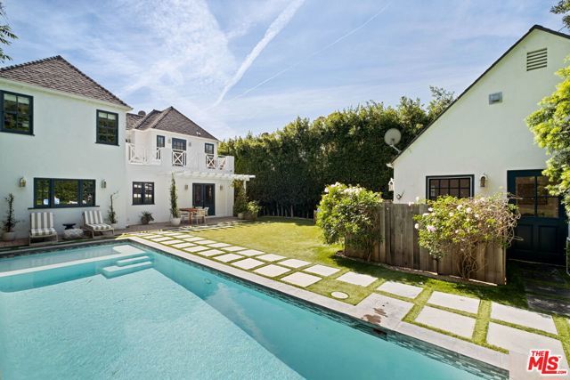 1409 N Genesee Avenue, Los Angeles, CA 90046