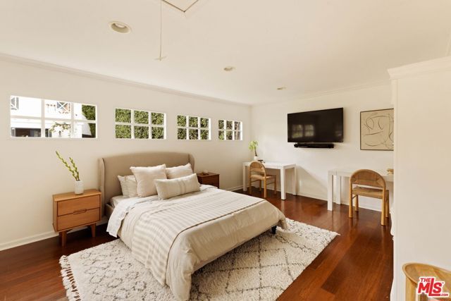 1409 N Genesee Avenue, Los Angeles, CA 90046
