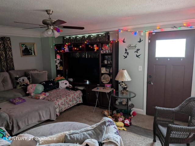 717 Huron Street, Flint, MI 48507