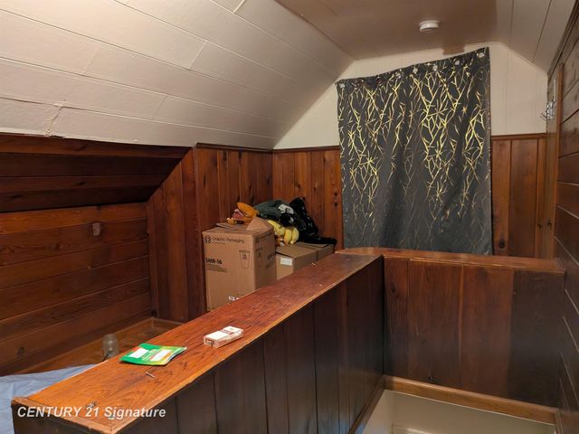 717 Huron Street, Flint, MI 48507